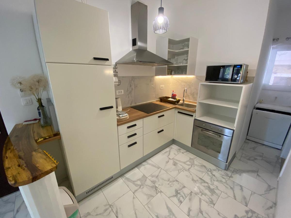 Sunrise Luxury Apartments - U2Adria Dugi Rat Kültér fotó